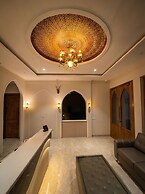 Hotel The Royal King