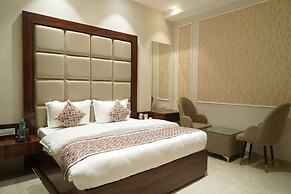 Hotel The Royal King