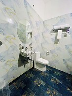 Jai Raghunandan Hotel