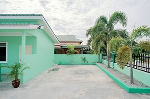OYO 91271 Cik Ein Homestay