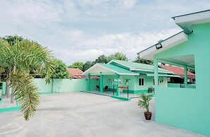 OYO 91271 Cik Ein Homestay