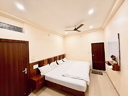 Prime Located Hotel F T Palace