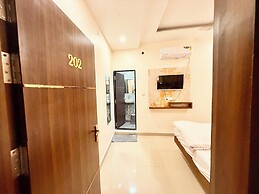 Prime Located Hotel F T Palace