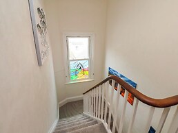 Sunnyvale House
