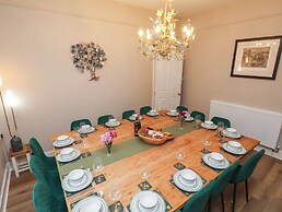 Sunnyvale House