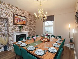 Sunnyvale House