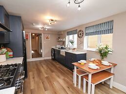 Sunnyvale House