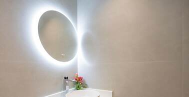 LUX The Serene Springs Villa 2
