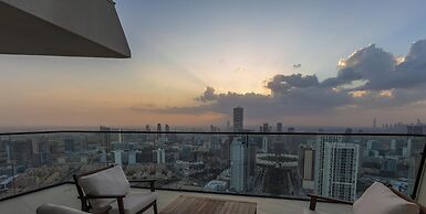 LUX  The Phantom Sky Pool Suite