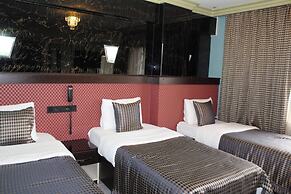 Hotel Falcon