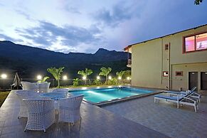 Mayank Farm - Valley View Pool Villa