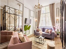 Merveil - Luxury Suite - Marais Archives