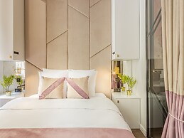 Merveil - Luxury Suite - Marais Archives