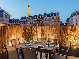 Signature Suite Eiffel Tower terrace