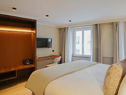 Signature Suite Eiffel Tower terrace