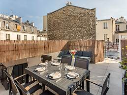 Signature Suite Eiffel Tower terrace