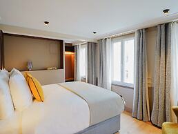 Signature Suite Eiffel Tower terrace
