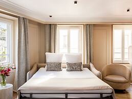 Signature Suite Eiffel Tower terrace
