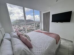 Executive Apartment on Balboa Avenue