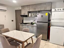 Executive Apartment on Balboa Avenue