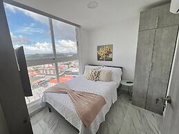 Executive Apartment on Balboa Avenue