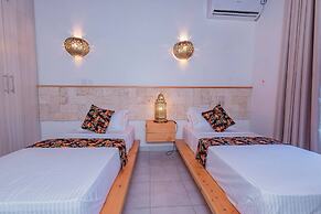 Luxurious Diani Beach Villa With Private Pool