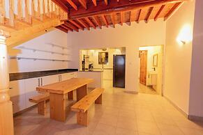 Luxurious Diani Beach Villa With Private Pool