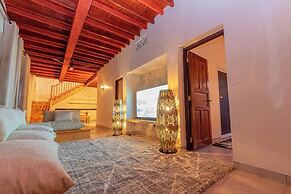 Luxurious Diani Beach Villa With Private Pool