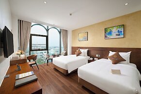 Elegance Ninh Binh Hotel