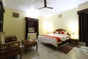 Maharaja Kothi Resort Bandhavgarh