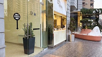 1-Bedroom apt with Balcony by Sweet Home