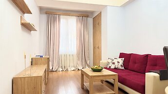1-Bedroom apt with Balcony by Sweet Home