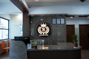 Skyline Residency
