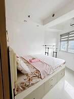 Mall of SHELL Residences Staycation