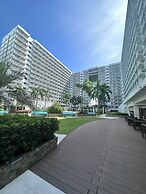 Mall of SHELL Residences Staycation