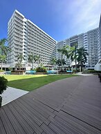 Mall of SHELL Residences Staycation