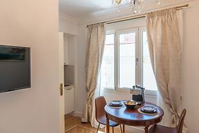 Athens Plaka Acropolis Suites