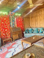 Houseboat Newheidi