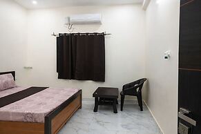 Hotel Pampa Sarovar