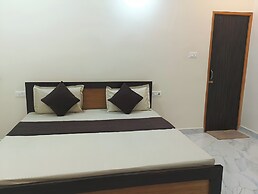 Hotel Pampa Sarovar