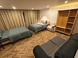 Handora Cultural and Creative Hotel