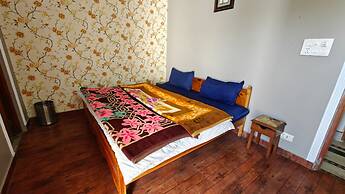 Hotel Winsum Hill Solan
