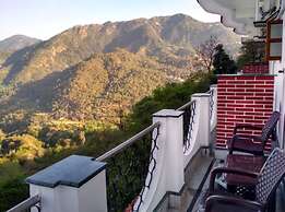 Hotel Winsum Hill Solan