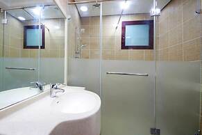 5BR Villa With Private Swimming Pool