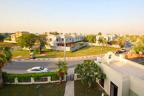 5BR Villa With Private Swimming Pool