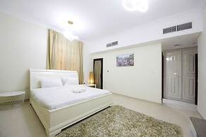 5BR Villa With Private Swimming Pool