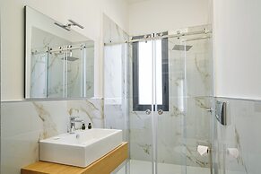 Ella suites & apartments