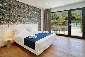 Ella suites & apartments