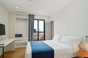 Ella suites & apartments