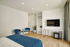 Ella suites & apartments